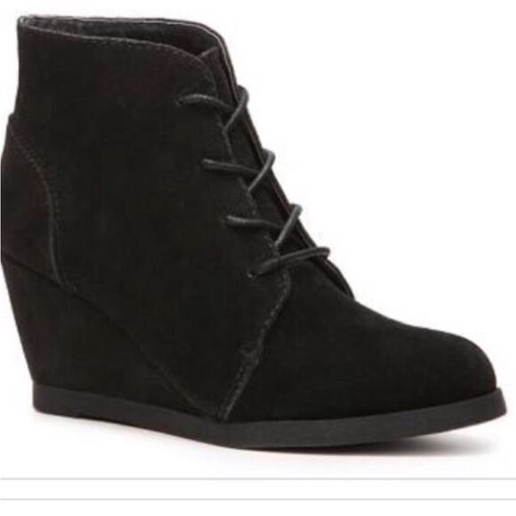 MADDEN GIRL | Black Deenna Velvet Lace Up Wedge Boots NEW Women’s Size 8 - Picture 1 of 11